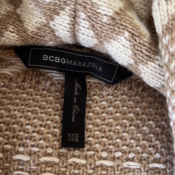 BCBG Maxazria Sweater - Picture 3 of 3